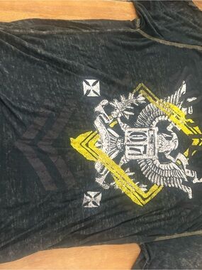 Men's Black Short Sleeve Graphic Tee with Yellow Crest Detail